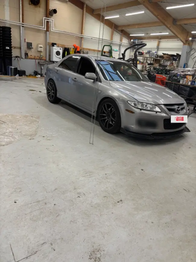 Mazda 6