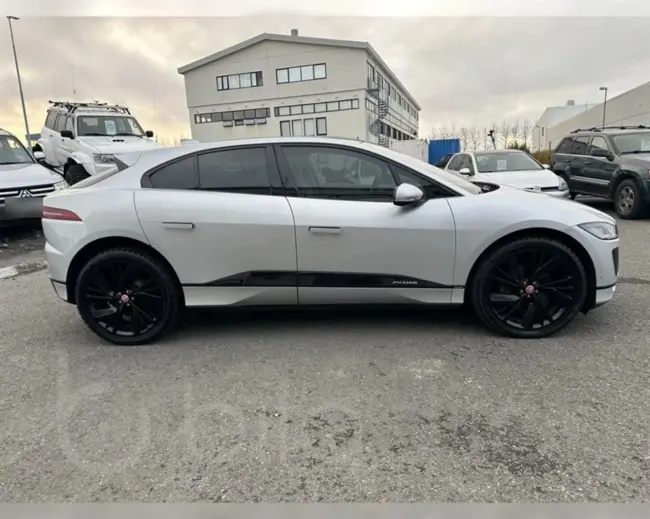 Jaguar I-Pace