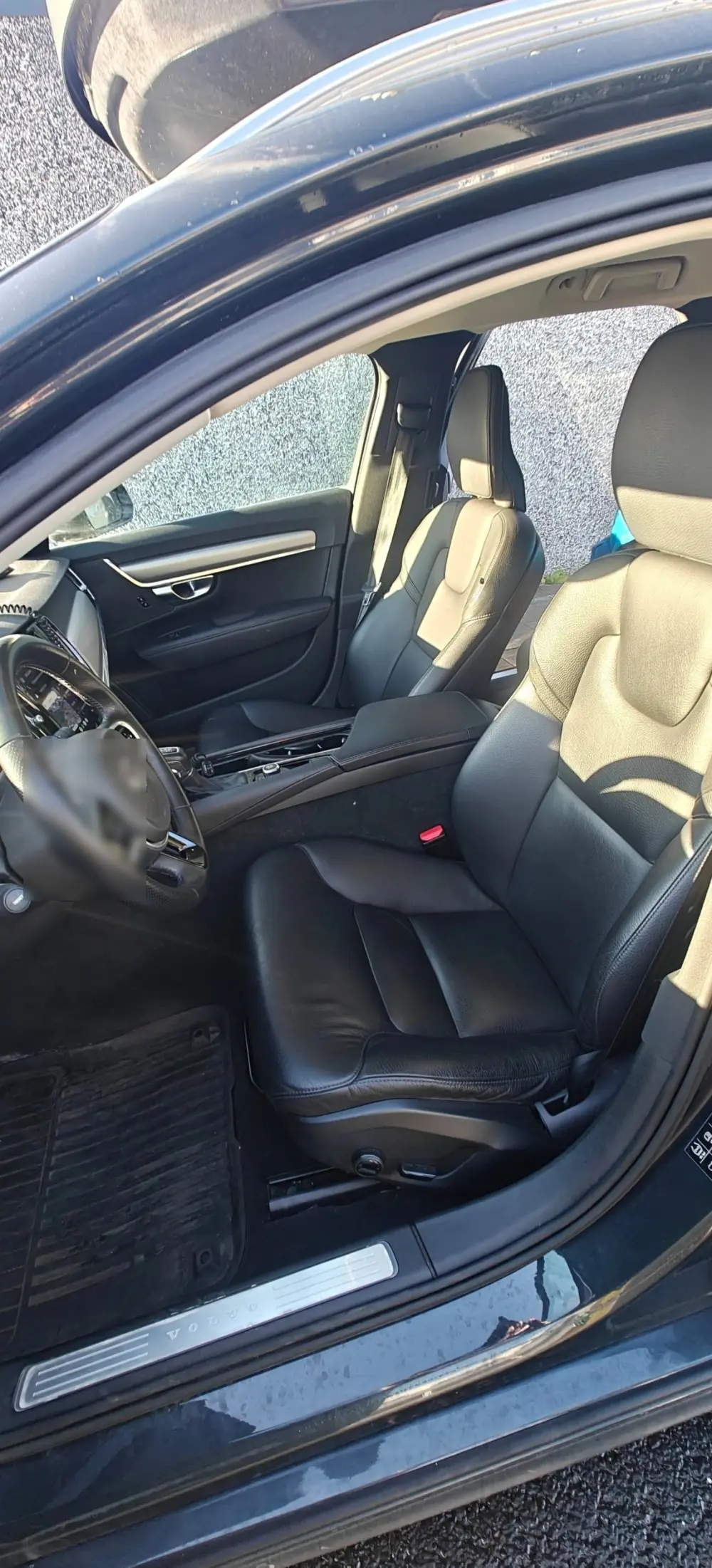 Volvo V90