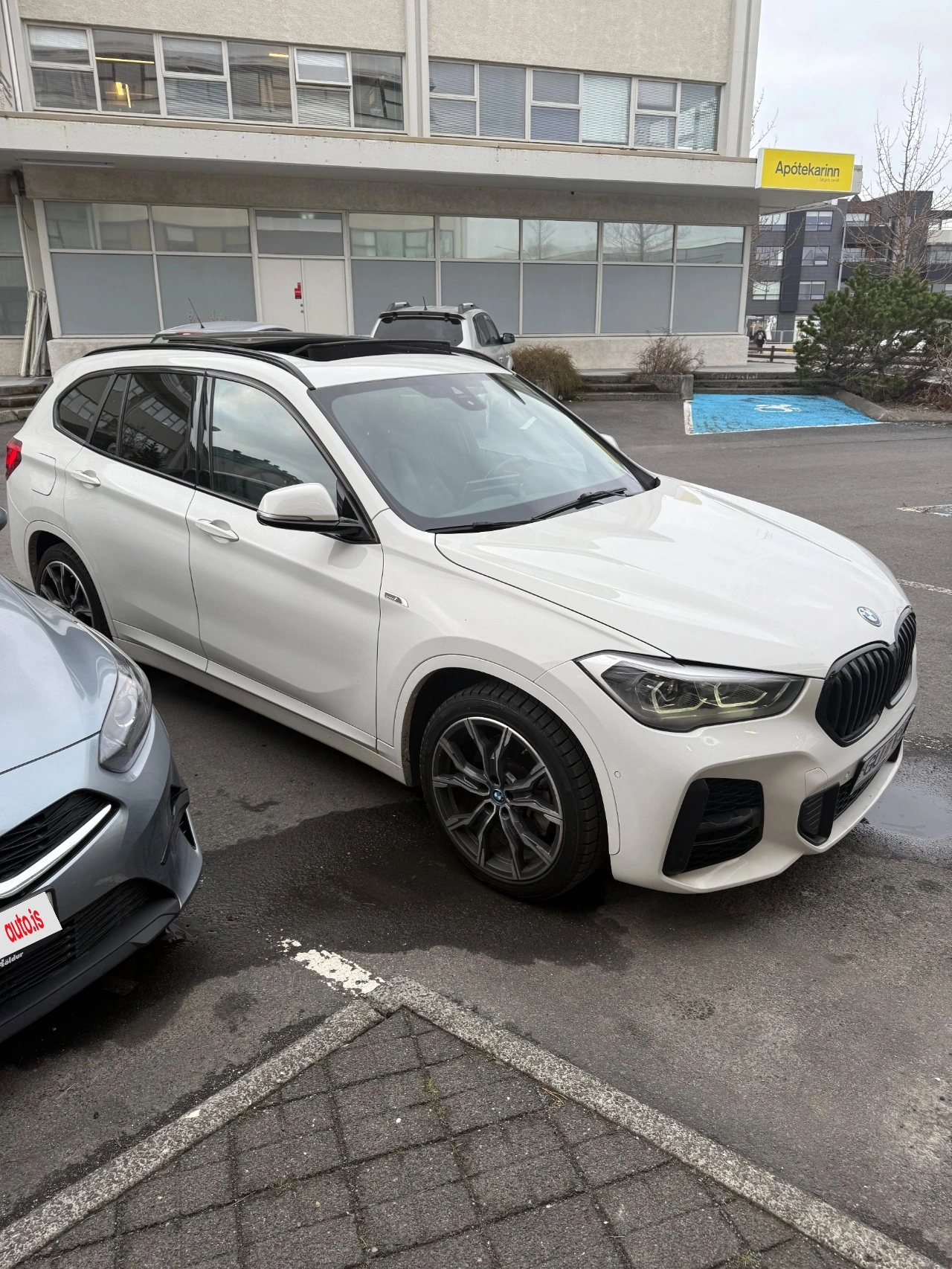 BMW X1