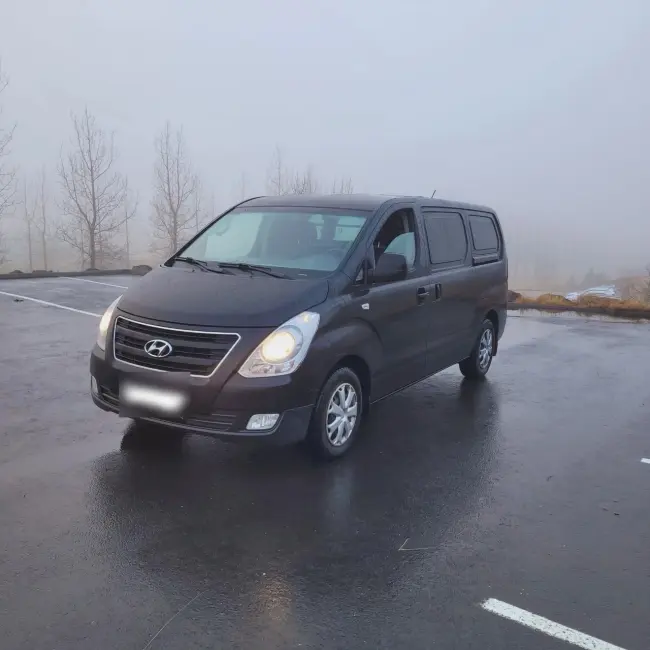 Hyundai H-1