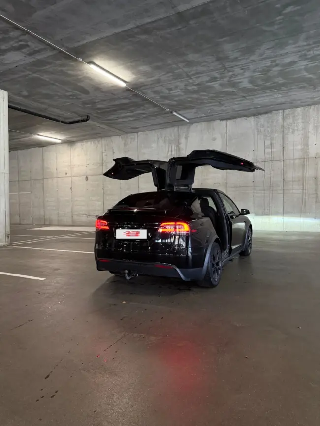Tesla Model X