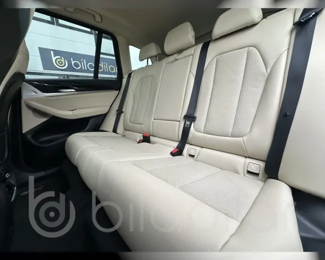 BMW X3 xDrive30e