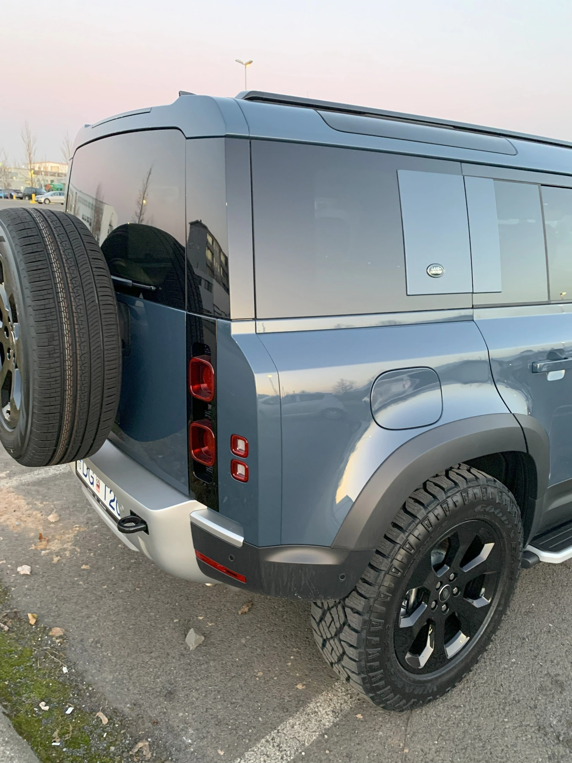 Land Rover Defender