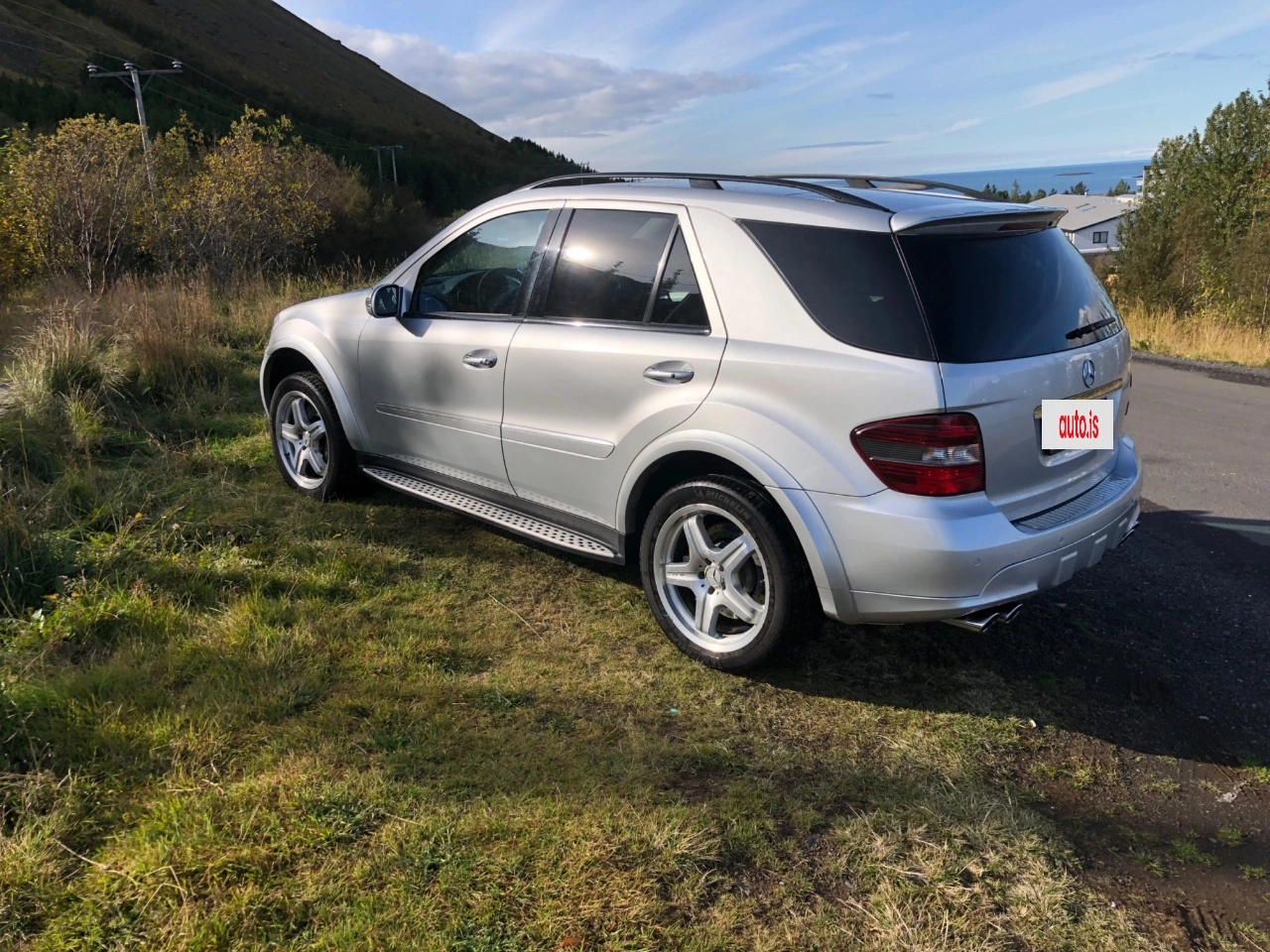 Mercedes Benz M