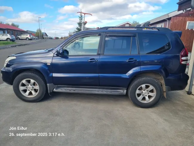 Toyota Land cruiser 120