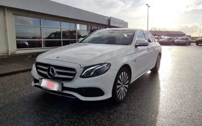 Mercedes-Benz E