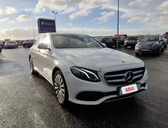 Mercedes-Benz E