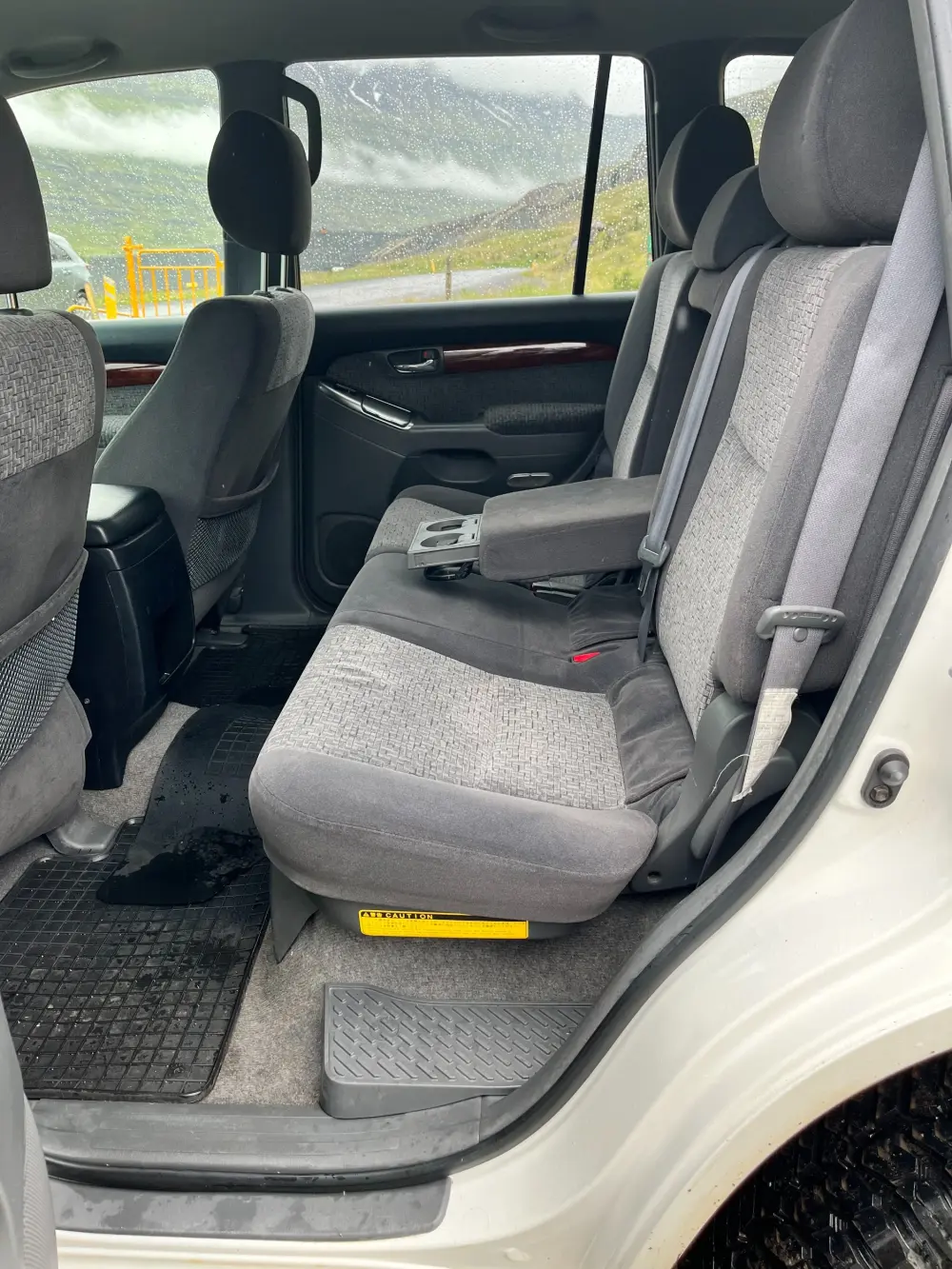 Toyota Land Cruiser 120