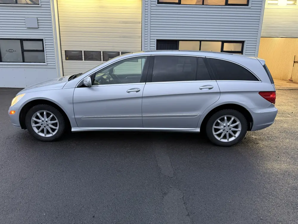 Mercedes Benz R