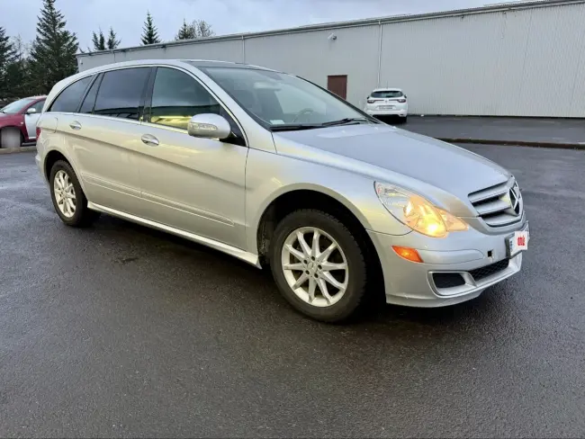 Mercedes Benz R