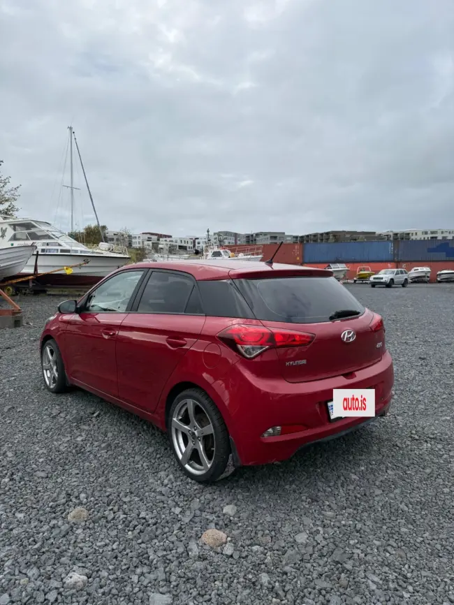 Hyundai I20