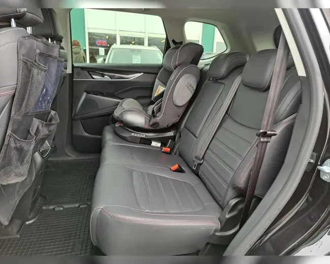 Maxus Euniq 6